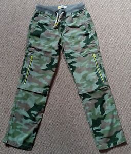 Boden Green Camouflage Army Cargo Trousers Combats Zip Off Shorts Age 9 134cm