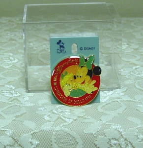 Walt Disney World 1990 Showcase of Dolls Convention Pin - Picture 1 of 1