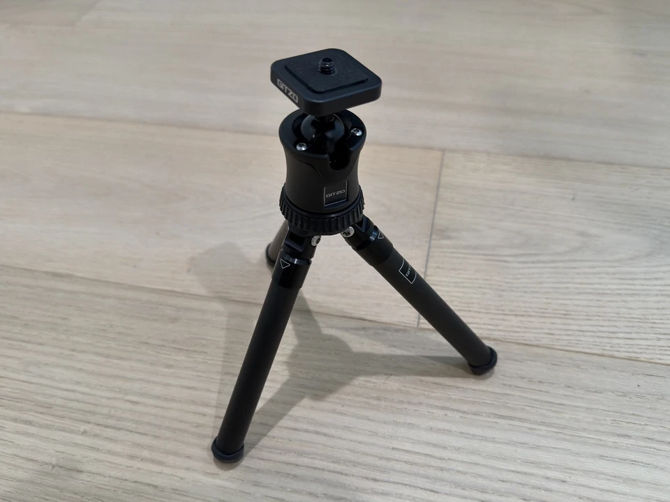 Trípode de mesa Gitzo Mini Traveler (negro) Foto 1 de 3