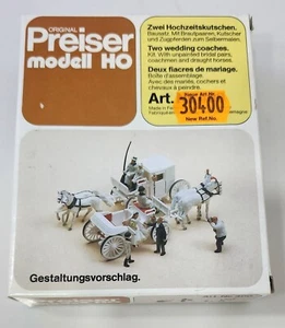 Preiser 2 Ho Scale unbemalte Hochzeitskutschen & Figuren, neu in Box - Bild 1 von 4