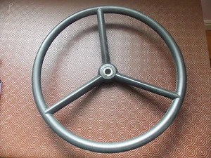 FOR MASSEY FERGUSON tractor 135 240 SPLINE STEERING WHEEL - Picture 1 of 1