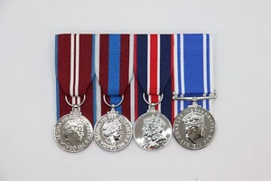 Queens Diamond Platinum Jubilee Coronation Police LSGC CIIIR Full Size Medaillen - Bild 1 von 2