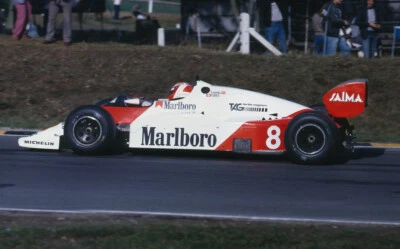 McLaren TAG MP4/2 / G.P. Inghilterra 1984 / Campione del Mondo Lauda / Tameo Kits / WCT84 - Immagine 1 di 4