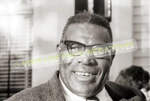 HOWLIN' WOLF Newport Folk '66 - Impresión de archivo de calidad de museo 8,5""x11"" fr Neg - Imagen 1 de 1