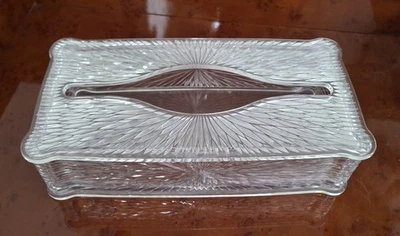 Caja de pañuelos acrílicos MCM 1960 de colección cubierta celebridad EE. UU. pared o mesa  Foto 1 de 2