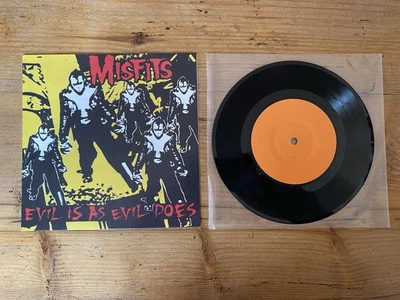 The Misfits Evil Is As Evil Does Vinyl 7” Orange Label EX EX - Bild 1 von 4