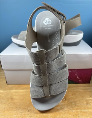 Clarks Cloudsteppers sandalo da donna Arla Shaylie sabbia scarpe con cinturino taglia 7 W