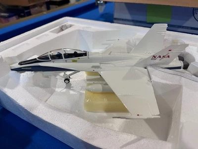 Franklin Mint Armour 1/48 F/18 Hornet "NASA" Extremamente RARO! - Imagem 1 de 4