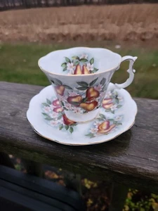 Royal Albert Orchard Series Harvest Pear Teacup & Saucer Bone China England - Picture 1 of 3
