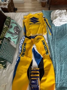 JT Racing Motocross Gear Suzuki Jersey, Pants and Gloves Brand New - Picture 1 of 5