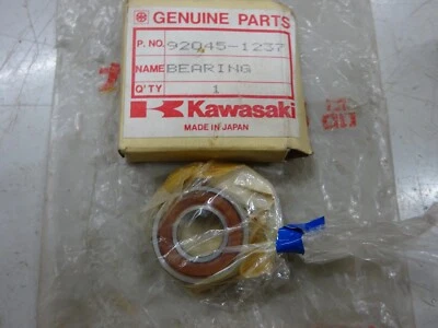COJINETE GENERADOR KAWASAKI NOS GPZ1100 GPZ900 ZX1100 GTR1000 ZX750 ZX900 ZX1000 Foto 1 de 3