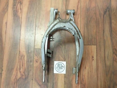 1982 YAMAHA XT200 SWING ARM  — 第 1/4 张图片