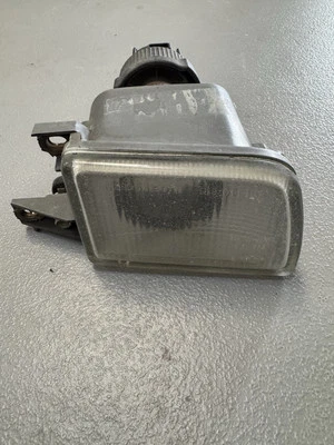 93-98 VW  Jetta Golf GTI Cabrio Right RH Passenger Fog Light - Image 1 of 4