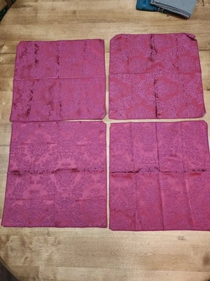 4  Damascus Holiday Napkins Christmas 🎄 RED  - Image 1 of 4