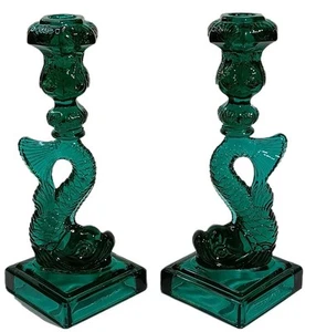 Pair of Metropolitan Museum MMA Sandwich Glass Dolphin Candlesticks Koi Green - Picture 1 of 8