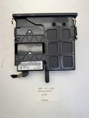 2010-2014 Volkswagen Jetta Sportwagen Input Interface Multimedia Module OEM. - Image 1 of 4
