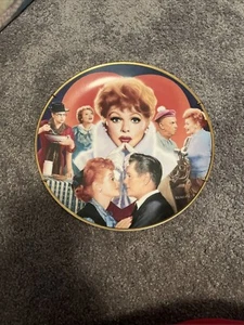 I Love Lucy 1992 Hamilton Collection Plate "Lucy" by Morgan Weistling - Picture 1 of 2