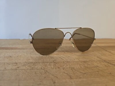 Gafas de sol vintage MERIT Aviator marco de metal dorado con lentes de vidrio marrón usadas Foto 1 de 4