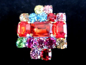 Prachtvoller Tschechischer Vintage Stil Glas Strass Knopf Mehrfarbig mit c Rot - Bild 1 von 5