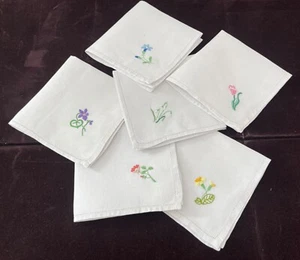 6 servilletas de cóctel de lino vintage - bordado floral a mano A214 - Imagen 1 de 8