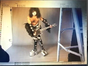 KISS - HARD DRIVE from Tommy Thayer-Music Memorabilia incl Doors, Paul Stanley + - Picture 1 of 23