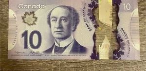 Billet en polymère circulé de 10 dollars Canada 2013. Billet de dix dollars canadiens - Photo 1/2