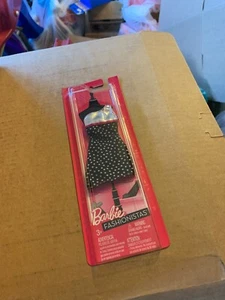 2011 Barbie Fashionistas Doll fashion #Y0375  Polka Dot Dress - Picture 1 of 1