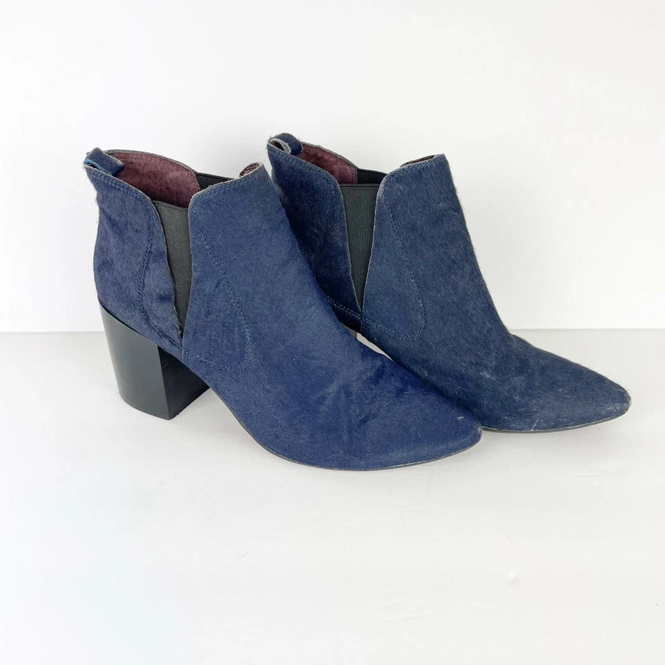 Botas de caída Report Signature para mujer 8 azul pelo de becerro tacón punta puntiaguda Foto 1 de 4