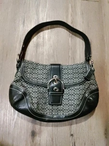 Bolso de Hombro COACH 6818 PEQUEÑO Vintage Soho Cuero Negro Firma C Lona Usado en Excelente Condición - Imagen 1 de 14