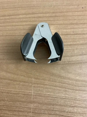 Entklammerer Heftklammern-Entferner - Bild 1 von 3