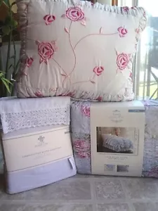 Simply Shabby Chic TWIN Duvet & Sheet Set + Pillow - Picture 1 of 12