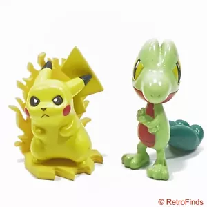 Pokémon Scholastic Experts Club Set 7 Pikachu Figur, Treecko Wackelkopf Neu - Bild 1 von 7