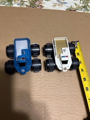 DOS SCHAPER STOMPER 4X4 DEMONIOS DEL AGUA PATRULLA DEL PANTANO Foto 1 de 4