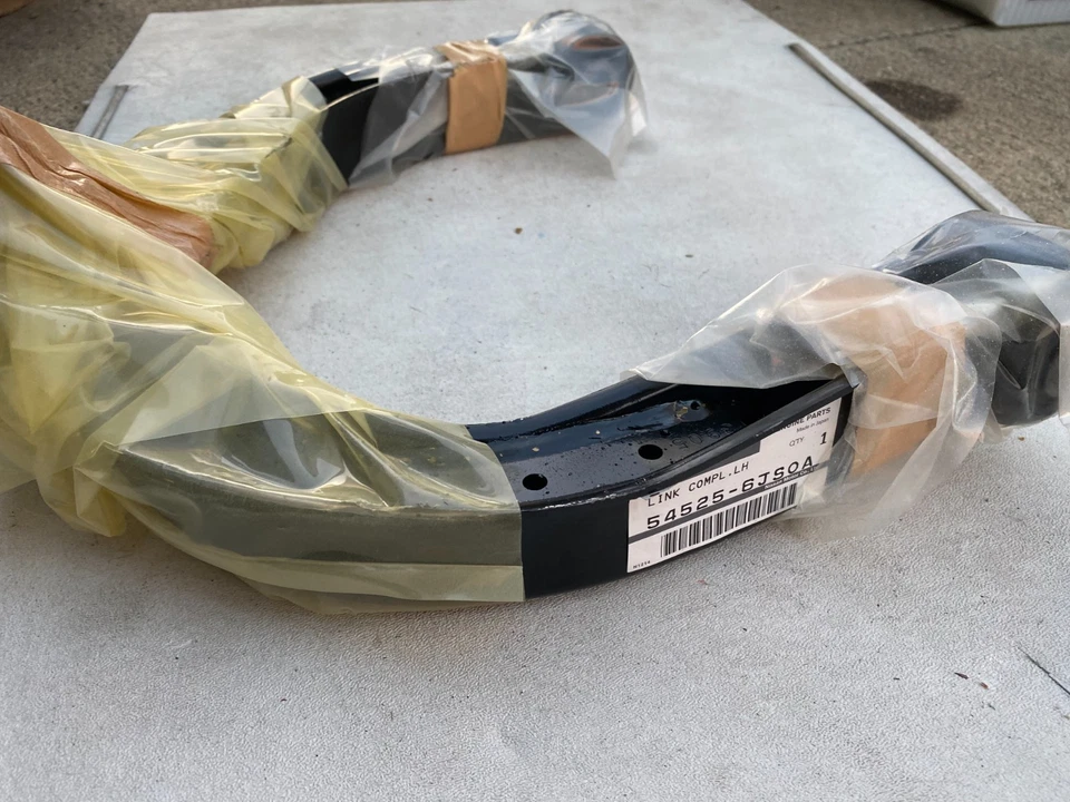 Brazo de control delantero genuino para Nissan Armada Titan Infiniti QX56 QX80 54525-6JS0A Foto 1 de 1