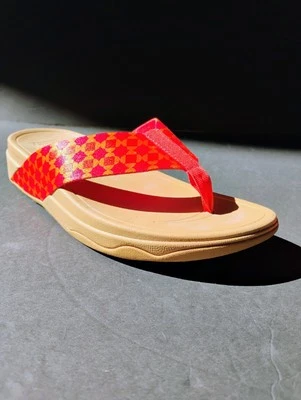 Chanclas Fitflop Surfa Yinka Ilori para mujer talla 9 sandalia acolchada cómoda Foto 1 de 4