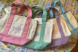 Mini borse Trader Joes tela pastello rosa viola blu verde 1 set di 4 NUOVE - Foto 1 di 7