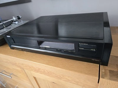 Marantz CD-94 Compact Disc Player with Original Remote Control - Image 1 of 4