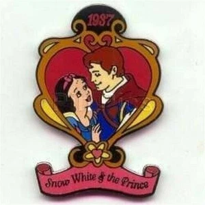 Old Disney pin Countdown to the Millennium Snow White Prince Charming New Card - Picture 1 of 1