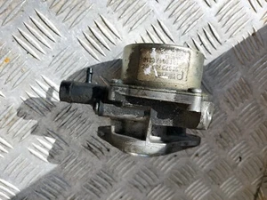 Pompe à vide - RENAULT CLIO III (3) 1.5L DCI - Référence : 8201005306 - Imagen 1 de 4