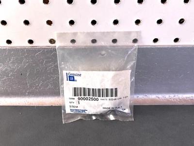 Vástago de válvula de neumático GM OEM NOS 90002500 1997-2001 Cadillac Catera 3,0 L Foto 1 de 3