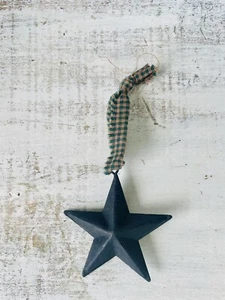 Hanging Metal Star Ornament Black 2.75” Primitive Country Farmhouse Decor - Picture 1 of 6