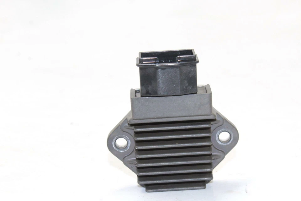 Regulador de voltaje rectificador Honda Super Hawk 1000 Vtr1000f 1998-2005 OEM Foto 1 de 4