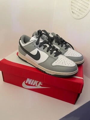 nike dunk low 41 grigie  - Immagine 1 di 4