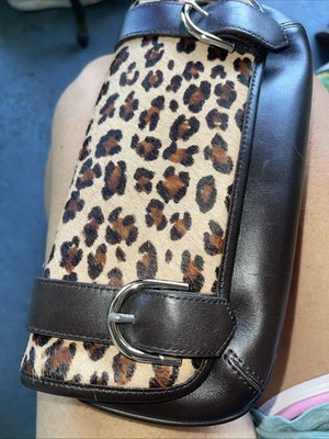 ANN TAYLOR LOFT MARRÓN G/ CUERO PELO DE ANIMAL ESTAMPADO DE LEOPARDO BOLSO DE MANO BOLSO DE PULSERA Foto 1 de 4