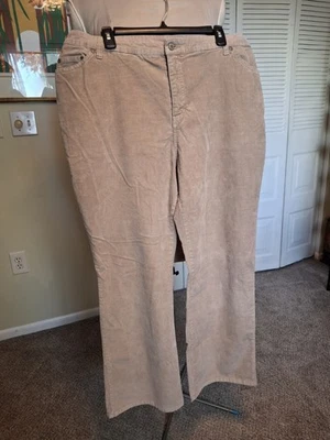 St. John's Bay 靴型灯芯绒裤子尺寸 22W 棕褐色弹力  — 第 1/4 张图片