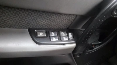 Переключатель передней двери AZTEK 2004 27265367 - Изображение 1 из 4