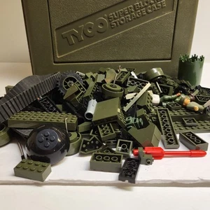 Vintage 1980's Tyco Super Building Blocks Storage Case Army Green w/ Blocks - Picture 1 of 10