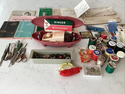 Винтажный певец + белый швейная машина лот руководства понятия Buttonholer инструменты старый - Изображение 1 из 4