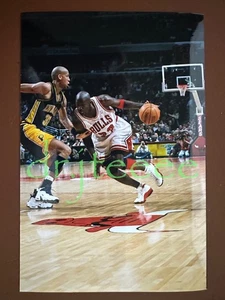 4 x 6 Michael Jordan CHICAGO BULLS - Type 1 Basketball Photo - Picture 1 of 2