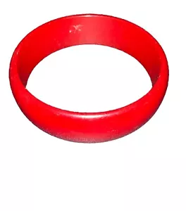 Vintage Bakelite Bangle Bracelet Cherry Red Color 3/4 In Wide 7 3/4 In Wrist - Picture 1 of 3